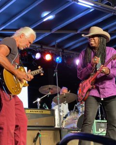 05.2021 - Dallas International Guitar Festival - Larry and George Lynch. Source: 1AnitrasDance