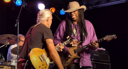 05.2021 - Dallas International Guitar Festival - Larry and George Lynch. Photo Source: 1AnitrasDance