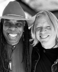 04.2022 - Dallas Guitar Festival - Larry and Andy Timmons