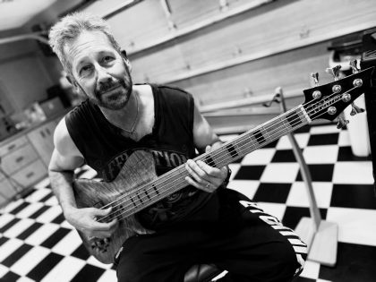 05.2025 | Dallas International Guitar Festival (rehearsal) - Scott Robbins on bass.